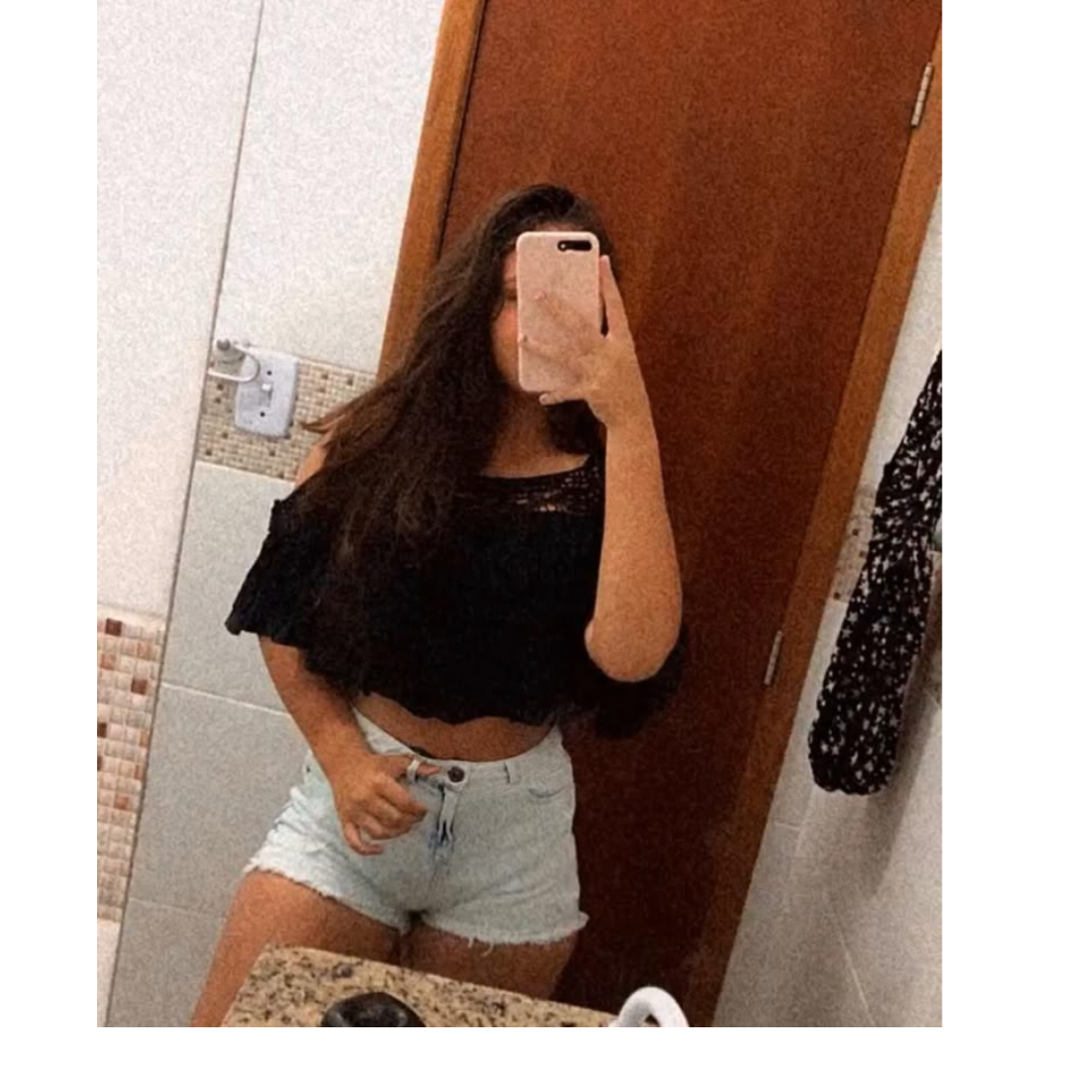 Cristina R.